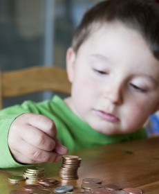 Feature Kind und Geld