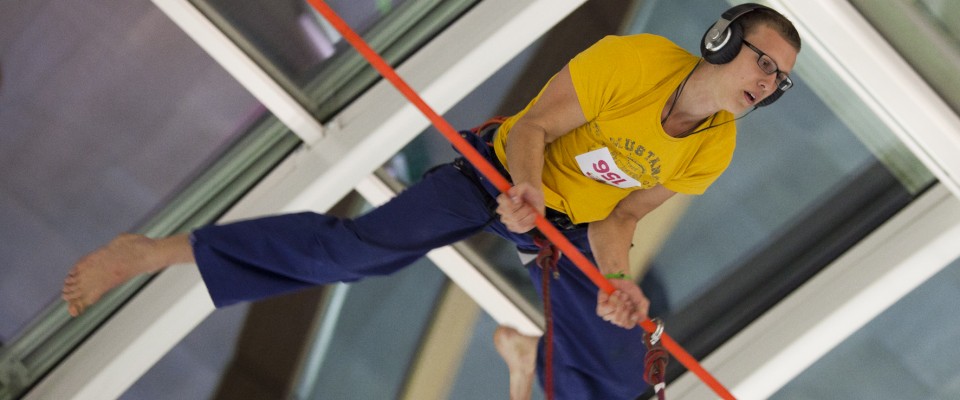 Slackline Contest in den Kufstein Galerien